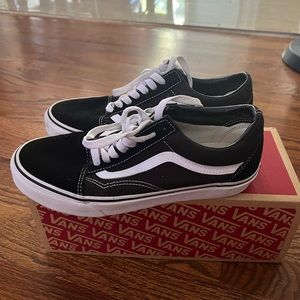 Low top vans